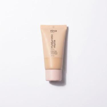 Imagem de Base Líquida Nina Hyaluronic Matte Cor 2.5 Hidratação e Cobertura Unif