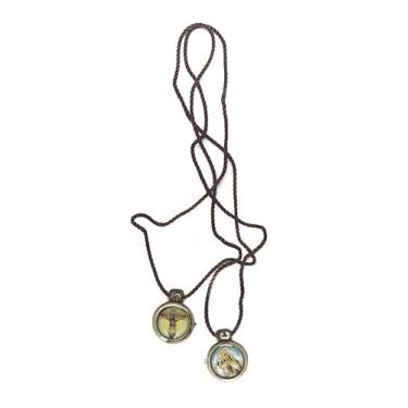 Imagem de Escapulário católico vintage Sagrado Coração de Jesus e Virgem Sagrada Acrílico Acabamento em Forma de Círculo Golgen Moldura Clássica Feita à Mão por Zaraleas (1 cm de diâmetro), Unique, Couro, Sem