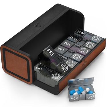 Imagem de Talvolc M organizador de comprimidos semanal, caixa de comprimidos de couro luxuoso de 7 dias 2 vezes ao dia, estojo de medicamentos para privacidade de viagem diária e vitamina oculta/óleo de peixe (preto e marrom)