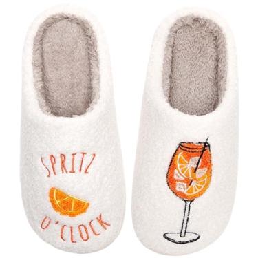 Imagem de DATAROPE Cozy Time Chinelo feminino Espresso Martini House, espuma viscoelástica de pelúcia branca, calçado antiderrapante para uso interno com design bordado, tema novidade para coquetéis de café