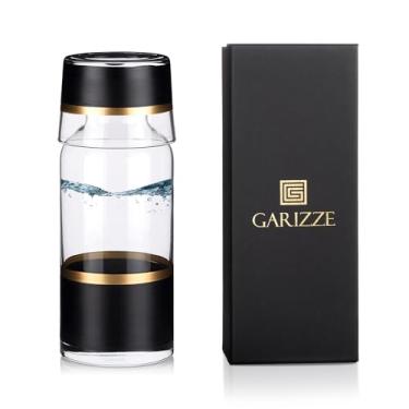 Imagem de GARIZZE Conjunto de garrafa de água e vidro de cabeceira para quarto, jarra de cabeceira e conjunto de vidro, decantador de enxaguante bucal para banheiro, jarra de água com copo de vidro para mesa de cabeceira (680 g/198 g) (ouro preto) pacote padrão