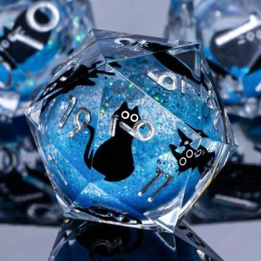 Imagem de Conjunto de dados DND Roycevon Resin Liquid Core Cat com caixa de pres
