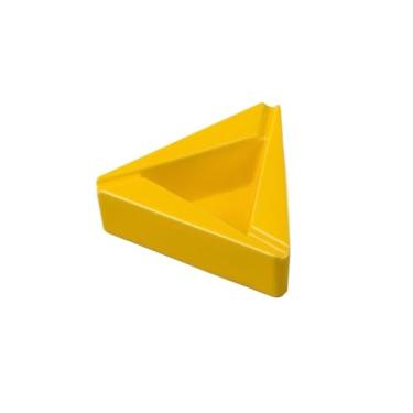 Imagem de Cinzeiro de cerâmica moderno de forma triangular cinzeiro simples e moderno para sala de estar, escritório, restaurantes, bar e decoração de arte de casa, assim por diante, decoração de casa (amarelo