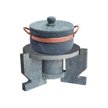 Imagem de Fogareiro Réchaud FOG.G+CAC800-INDSJ para Manter Alimentos Aquecidos Pedra Sabão e Cobre Mesa 0,8L Industria São Jose
