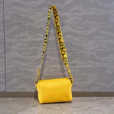 Imagem de Bolsa de cosméticos, lona, organizador de bolsa de higiene de viagem, pincéis de maquiagem fofos, porta-moedas, bolsa de armazenamento de acessórios estéticos para mulheres, estilo 64, Amarelo, 20.5*9