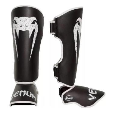Imagem de Caneleira De Proteção Muay Thai Mma Edição Giant Brasil Preto - Venum-Unissex