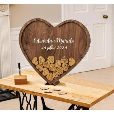 Imagem de Quadro de Assinaturas HEART Amadeirado Personalizado para Casamentos e