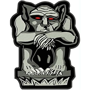 Imagem de Gárgula prata e preto costurado no remendo central para jaqueta colete