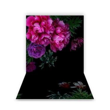 Imagem de Fundo Fotográfico 1,50 X 2,70 - Gestante Flores Rosas Fundo Preto 083 