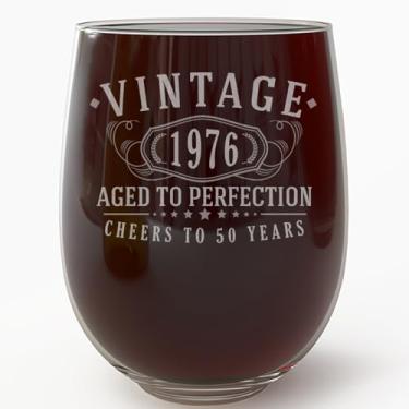 Imagem de Taça de vinho vintage 1976 gravada 482 g sem haste - Presentes de feliz aniversário de 50 anos para homens e mulheres, Cheers to Turning 50 Year Old Man Decoration Decor, Birthday Bday Party Supplies