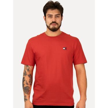 Imagem de Camiseta Tommy Jeans Masculina Regular Med Flag Badge Vermelha-Masculino