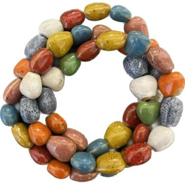 Imagem de Pulseiras de coração de amor coloridas boêmias, joias nativas americanas, 3 fileiras de largura, colares longos de cerâmica boêmia, moda 2025, moda 2025, pulseira hippie para mulheres elegantes de