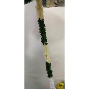 Imagem de THE ART BOX 1,5 m flores artificiais penduradas videira verde seda guirlanda Gajra para casamento, decoração de Diwali arco floral festa jardim decoração de casa (2 peças)