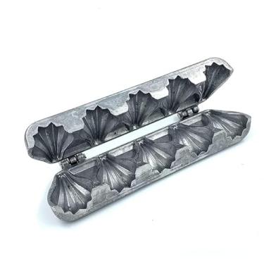 Imagem de Garden Of Arts Molde de alumínio Mini Modak Patti com 5 cavidades ideal para Ganpati Dussera Diwali e outros festivais 16*5 CMS Pacote com 1