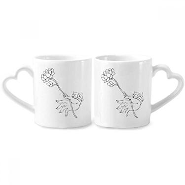 Imagem de Conjunto de canecas de porcelana para casais, estampa de lótus, com ilustração simples, de mão de lótus, coração