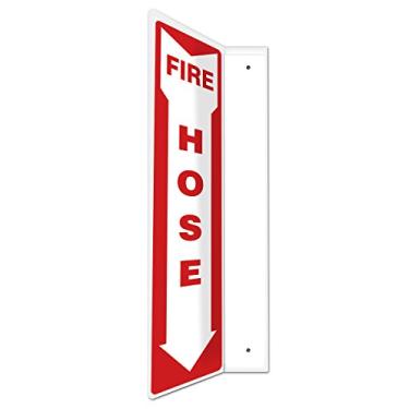 Imagem de Accuform Placa de projeção PSP410 90D, "mangueira de fogo (seta)", painel de 45,72 cm x 10,16 cm, plástico de alto impacto de 0,3 cm de espessura, orifícios de montagem pré-perfurados, vermelho sobre