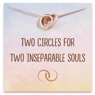 Imagem de STORYJEWELLERY Colar de melhor amigo, colar de amizade para mulheres, presente para amigas femininas, presentes de amizade para mulheres amigas, presentes para melhores amigas, presentes para mulheres, colar de joias com pingente para mulheres, Banhado a latão com ouro rosa 18K, Zircônia cúbica grau