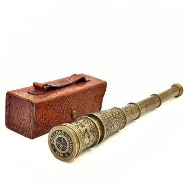 Imagem de Vintage Brass Telescope with Leather Case, 10X Zoom, Decorative Collectible Sightseeing Spyglass, Gift for Men, Women, Antique Style, Exploring, Hiking, Trekking Tools
