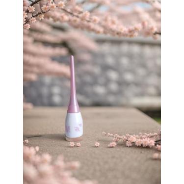 Imagem de Delineador Líquido Rosa e Branco, Aplicador de Precisão, Formato Caneta