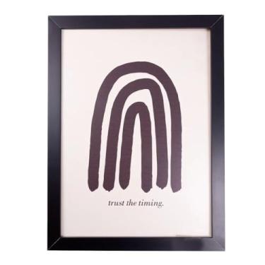 Imagem de Quadro Decorativo Étnico em Preto e Branco, Moldura Pinus e HDF, Arte Abstrata com Mensagem 'Trust the Timing', 40x30cm