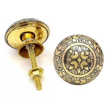 Imagem de NORSE'S TRADECRAFT Puxador de gaveta de latão com padrão de lótus floral - Puxador de armário dourado antigo para móveis, guarda-roupa, cômoda, armário e gavetas de cozinha - Ferragens redondas