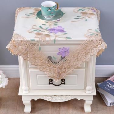 Imagem de Wuluwala Toalha de mesa de cabeceira quadrada pequena toalha de mesa lateral de renda capa de mesa de cabeceira pano bordado floral capa de mesa tecido de malha transparente para decoração de quarto