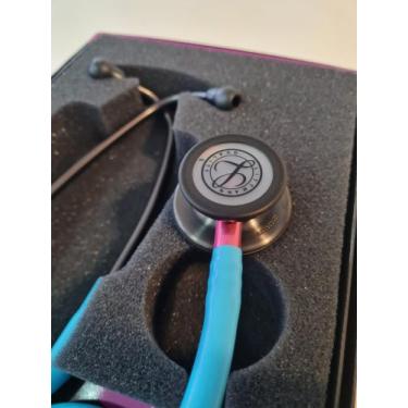 Imagem de Estetoscópio 3m Littmann Classic lll Azul Turques Smoke 5872