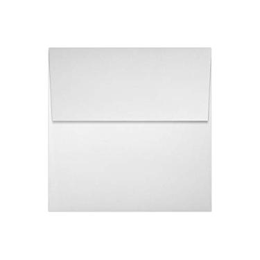 Imagem de Envelopes quadrados LUXPaper de 10 x 10 cm com 22 kg. Branco brilhante para cartões de 3 3/4 x 3 3/4, convites de casamento por correspondência, convites para eventos empresariais e notas de agradecimento, pacote com 50 (branco)