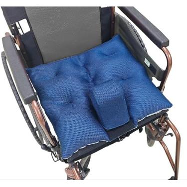 Imagem de Almofada antiderrapante para cadeira de rodas com cunha e cinto de segurança para maior conforto e estabilidade - projetada para alívio de pressão, capa respirável removível, ideal para usuários de