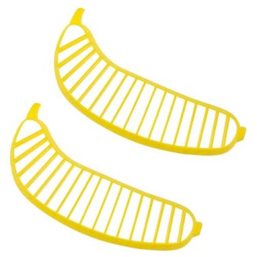 Imagem de PIYANYO Cortador de banana de plástico, cortador de frutas, utensílio de cozinha, fatiar banana rápido, fazer pão de banana e salada de frutas, amarelo, 2 peças