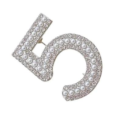 Imagem de Broche De Pérola Versátil De Alta Qualidade Número 5 Com Diamantes Met