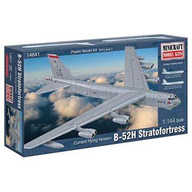 Imagem de Minicraft B-52H Stratofortress Model Building Kit, 1/144 Scale