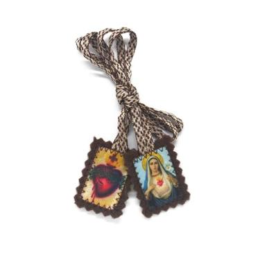 Imagem de Ícone retangular de lã marrom escapulário católico feito à mão Devotado Sagrado Coração de Jesus com Santa Virgem Maria por Zaraleas (3,0 cm x 3,5 cm)