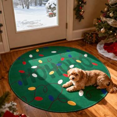 Imagem de jinchan Jingle Lights Tapete redondo de Natal para entrada, quarto, 1,2 m, círculo verde, tapete de férias para sala de estar, cordão de luzes coloridas, impresso, 1,2 m, decoração de Natal, tapete