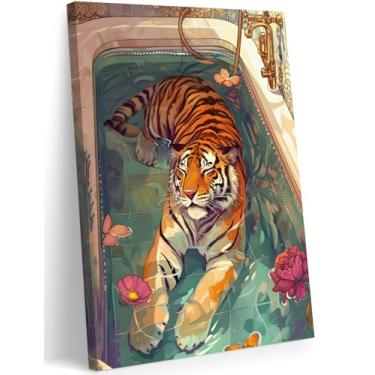 Imagem de FWAHREN Arte de parede de banheiro engraçada tigre na banheira, arte eclética com estampa de animal fofo, estampa de arte em tela, coquete divertido emoldurado, feminino, rosa, banheiro, decoração de