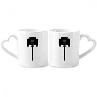 Imagem de Conjunto de canecas de porcelana para casal, plugue de cabo de tela preta para exibição e coração de cerâmica