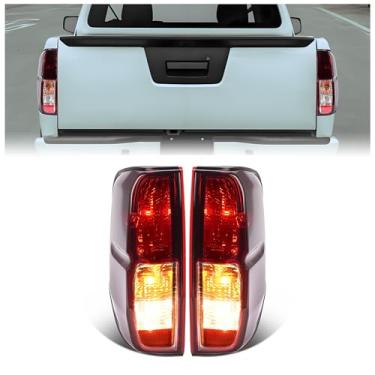 Imagem de KUAFU Par de luz traseira compatível com Nissan Frontier 2009-2012 Suzuki Equator 2005-2021 substituição para NI2801170 NI2800170 NI2801206 NI2800206 lâmpada de freio de halogêneo com lâmpada (lente