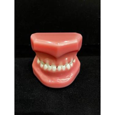 Imagem de RD-036 Modelo Pediatria 5 anos em Classe III - ROIC