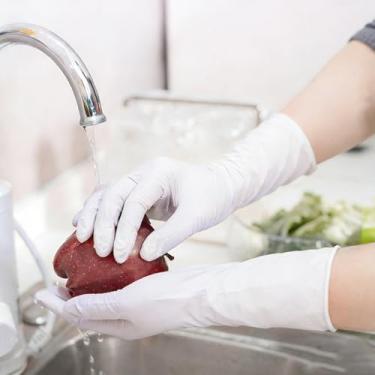 Imagem de Luvas descartáveis de nitrilo com 30 peças, resistentes a perfurações, alta elasticidade, ajuste apertado, luvas de limpeza doméstica para uso doméstico