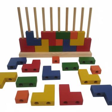 Imagem de Blocos de Montar Multicoloridos em Madeira Educativos