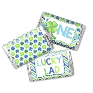 Imagem de Lucky Lad First Birthday Mini Chocolate Candy Bar Adesivos Wrappers para crianças, 45 3,6 cm x 6,6 cm Wrap Around Labels by AmandaCreation, ótimo para lembrancinhas de festa