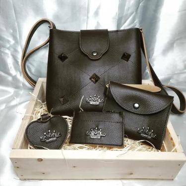 Imagem de Kit bolsa feminina média alça transversal,  porta moedas,  porta cartõ