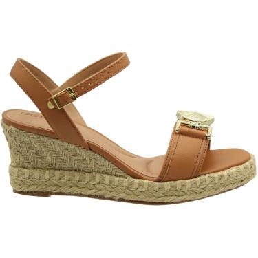 Imagem de Sandália Salto Tramado Beira Rio Adorno De Medalhão Feminina