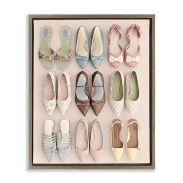 Imagem de Stupell Industries Beatrice's Closet Shoes Black Framed Floater Canvas Wall Art, design por Annabelle Hall, 78 x 63 cm