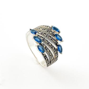 Imagem de Anel Delicado Com Safira Indiana E Marcassitas Prata 925