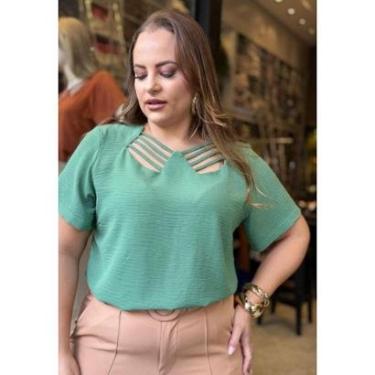Imagem de Blusa Plus Size com Decote Vazado e Manga Curta-Feminino