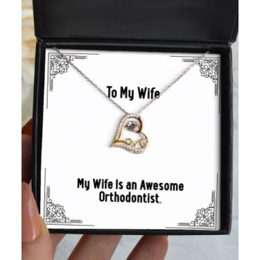 Imagem de SpreadPassion Presentes de piada para esposa, My Wife is an Awesome Orthodontist, Wife Love Dancing Necklace from Husband