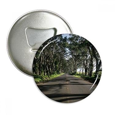 Imagem de Emblema multifuncional com ímã de geladeira e cenário de natureza da floresta verde