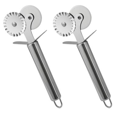 Imagem de Cortador de ravioli – Roda de cortador de massa com orifício para pendurar – Rolo cortador de pizza e ravioli de aço inoxidável – Roda de pastelaria canelada para cozinhar na cozinha, 2 peças