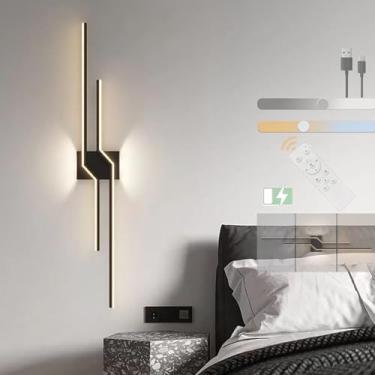 Imagem de GZZBMY Lâmpada de parede moderna de LED regulável com arandelas de parede de controle remoto recarregável por USB, luzes de parede internas de alumínio preto linear para decoração de quarto de